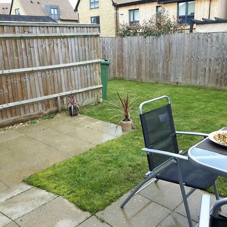 Lavi'S House-East Milton Keynes Bed & Breakfast Exterior foto